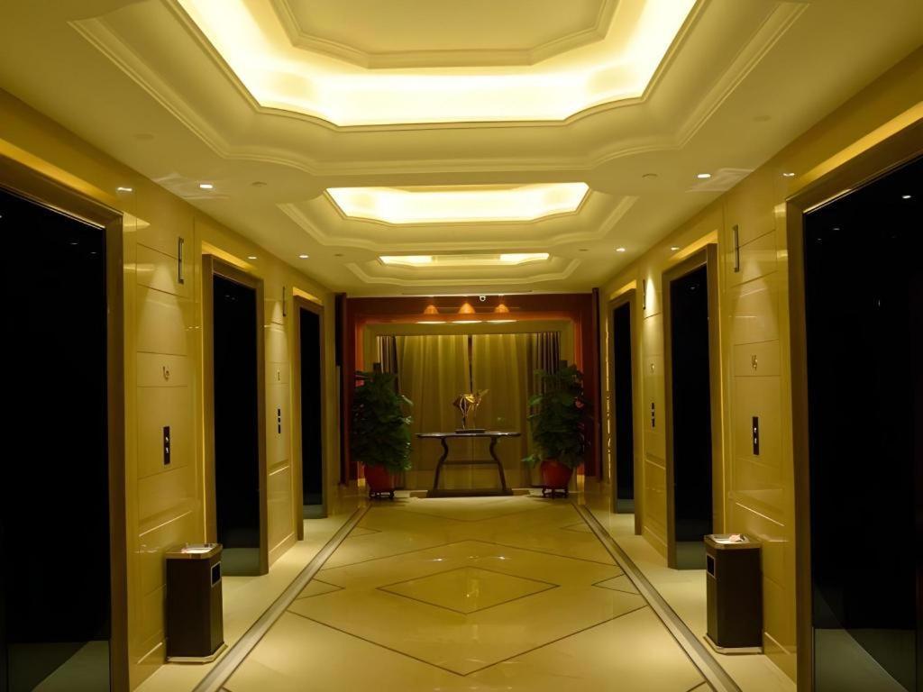 Hotel Wyndham Grand Plaza Royale Xianglin Shaoyang Exteriér fotografie