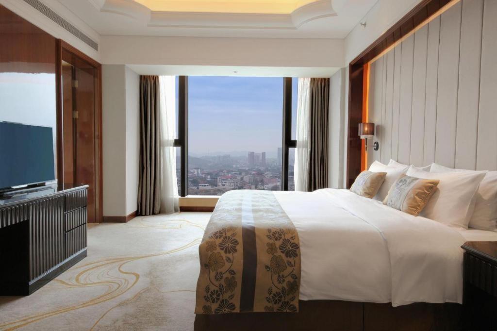 Hotel Wyndham Grand Plaza Royale Xianglin Shaoyang Exteriér fotografie
