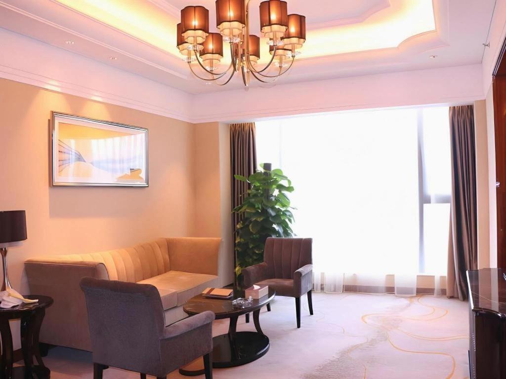 Hotel Wyndham Grand Plaza Royale Xianglin Shaoyang Exteriér fotografie