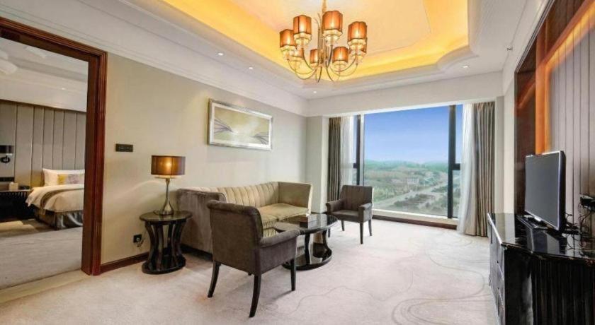 Hotel Wyndham Grand Plaza Royale Xianglin Shaoyang Exteriér fotografie